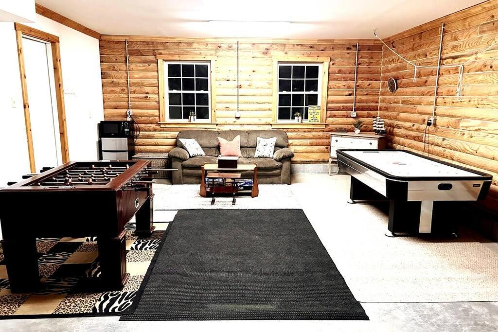 One Of A Kind Rustic Log Cabin Near Bryce Resort - Large Game Room - Fire Pit - Large Deck - Bbq Basye Exteriér fotografie